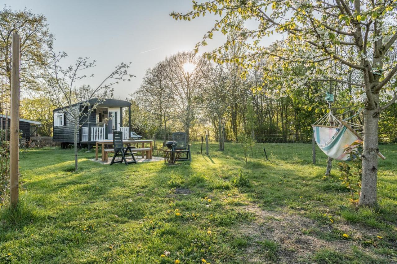 Pipowagen Elsebein Groningen Westerwolde Unieke Ligging Met Eigen Tuin En Vrij Uitzicht Over Veld Naar Natuurgebied Onstwedde Exteriör bild