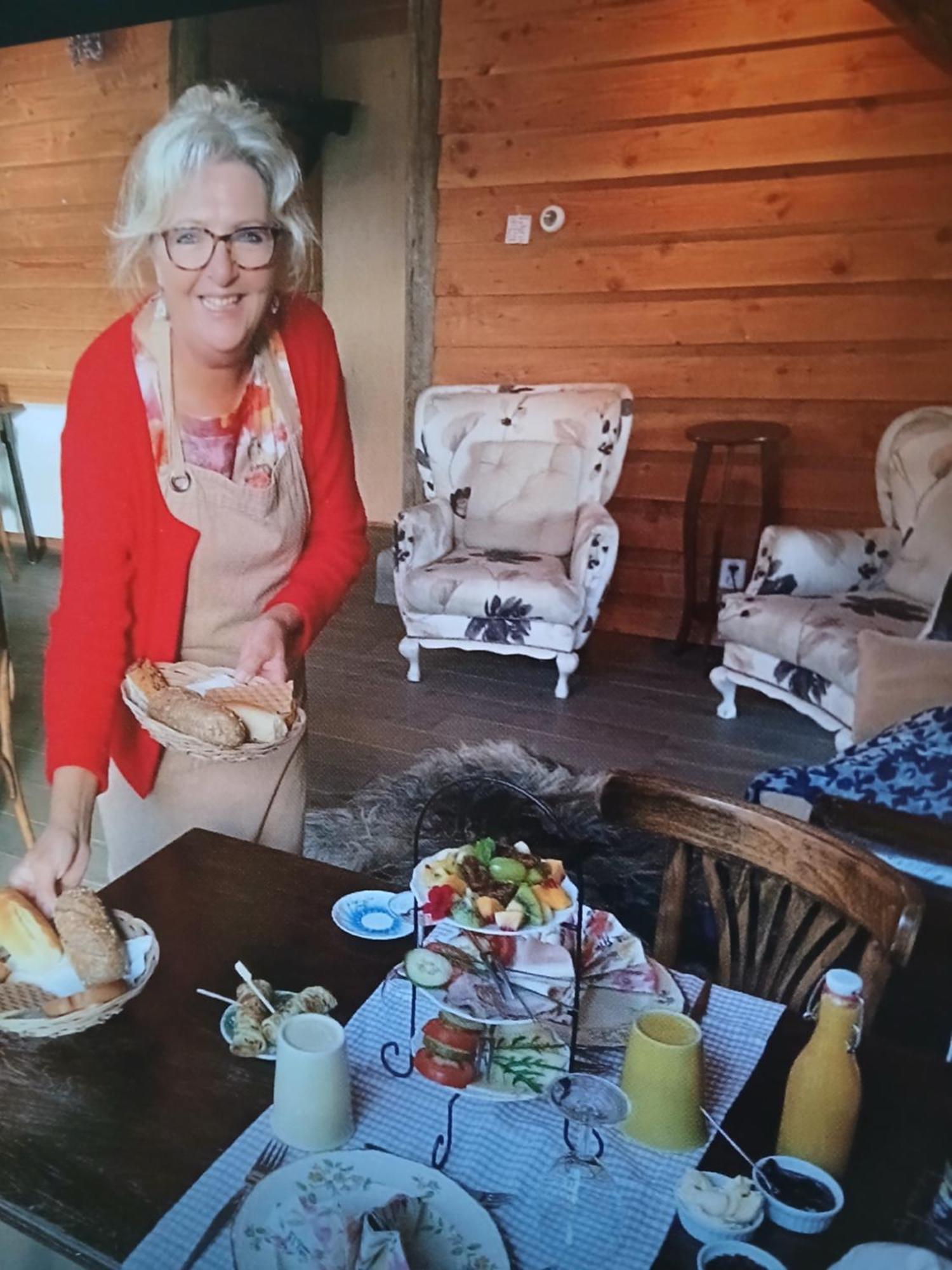 Pipowagen Elsebein Groningen Westerwolde Unieke Ligging Met Eigen Tuin En Vrij Uitzicht Over Veld Naar Natuurgebied Onstwedde Exteriör bild